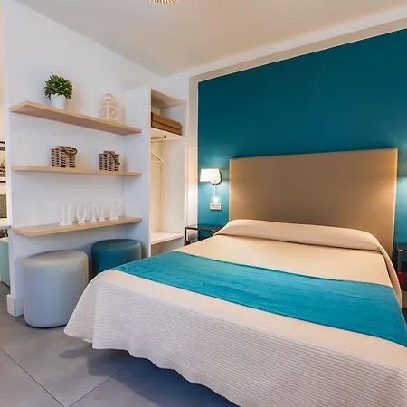 Debambu Larios 말라가