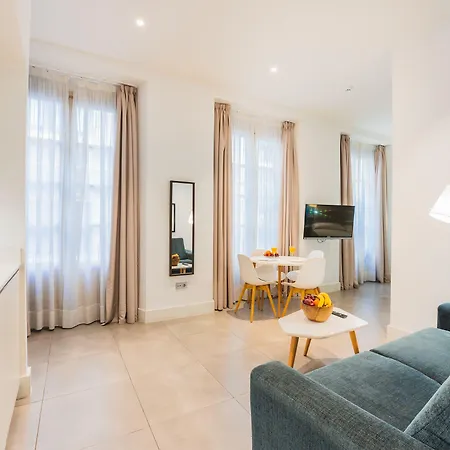 아파트 Debambu Larios 말라가