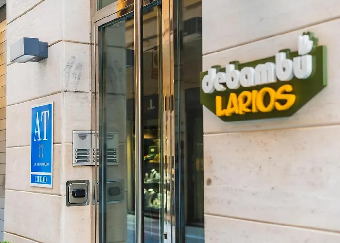 Debambu Larios شقة *